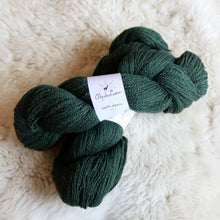 Load image into Gallery viewer, 100% alpaca yarn