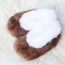 Load image into Gallery viewer, Soft alpaca leather slippers (sizes 36–44)