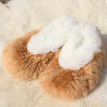 Load image into Gallery viewer, Soft alpaca leather slippers (sizes 36–44)