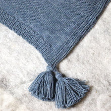 Load image into Gallery viewer, Two in one: poncho-scarf