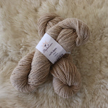 Load image into Gallery viewer, 100% alpaca yarn