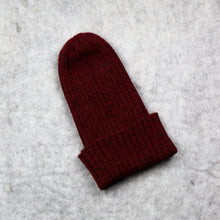 Load image into Gallery viewer, Ribbed hat
