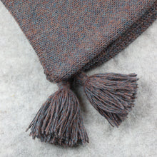 Load image into Gallery viewer, Two in one: poncho-scarf