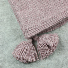 Load image into Gallery viewer, Two in one: poncho-scarf