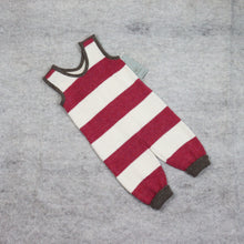 Load image into Gallery viewer, Knitted jumpsuit "Sipsik"