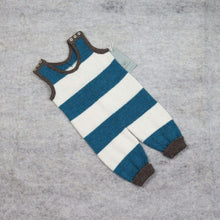 Load image into Gallery viewer, Knitted jumpsuit "Sipsik"