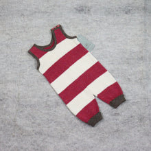 Load image into Gallery viewer, Knitted jumpsuit "Sipsik"