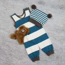 Load image into Gallery viewer, Knitted jumpsuit "Sipsik"