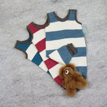 Load image into Gallery viewer, Knitted jumpsuit "Sipsik"