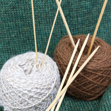 Load image into Gallery viewer, Bamboo knitting needles