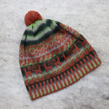 Load image into Gallery viewer, Patterned beanie hat
