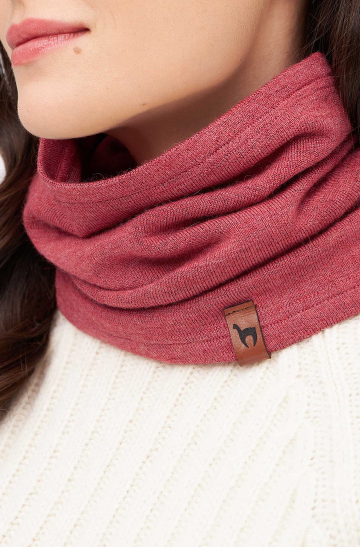 Sporty infinity scarf
