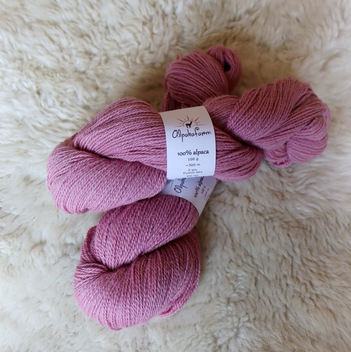 100% alpaca yarn