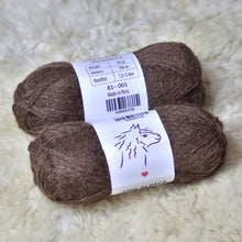 Load image into Gallery viewer, Yarn FINE
