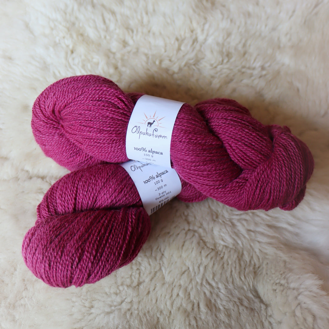 100% alpaca yarn