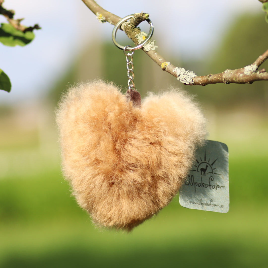 Heart-shaped alpaca leather keychain