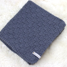 Load image into Gallery viewer, Luksuslik beebialpaka villane sall
