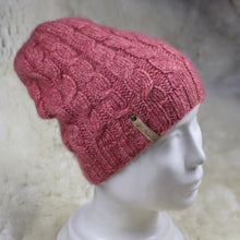 Load image into Gallery viewer, Hat with merino wool
