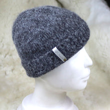 Load image into Gallery viewer, Stylish hat
