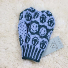 Load image into Gallery viewer, Colorful children&#39;s mittens
