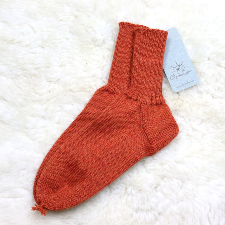 NEW! Solid color socks