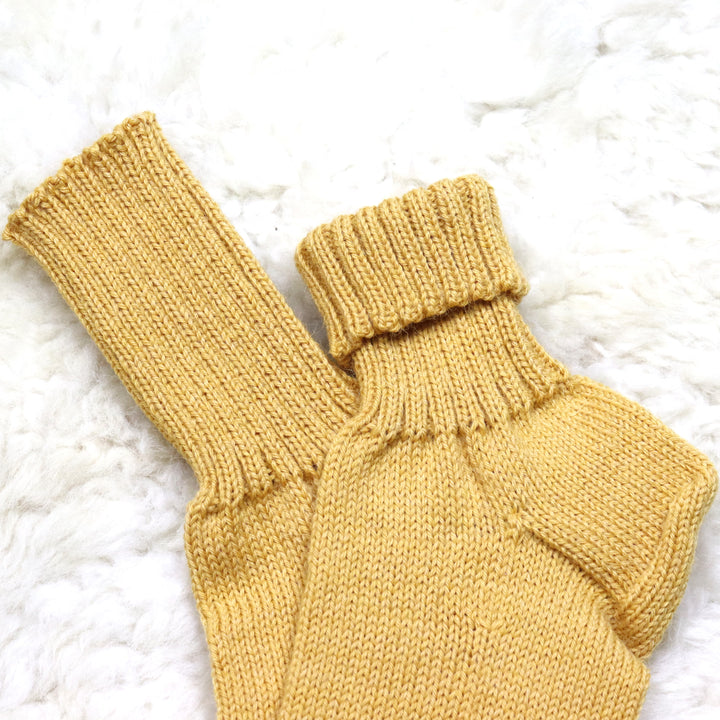 NEW! Solid color socks
