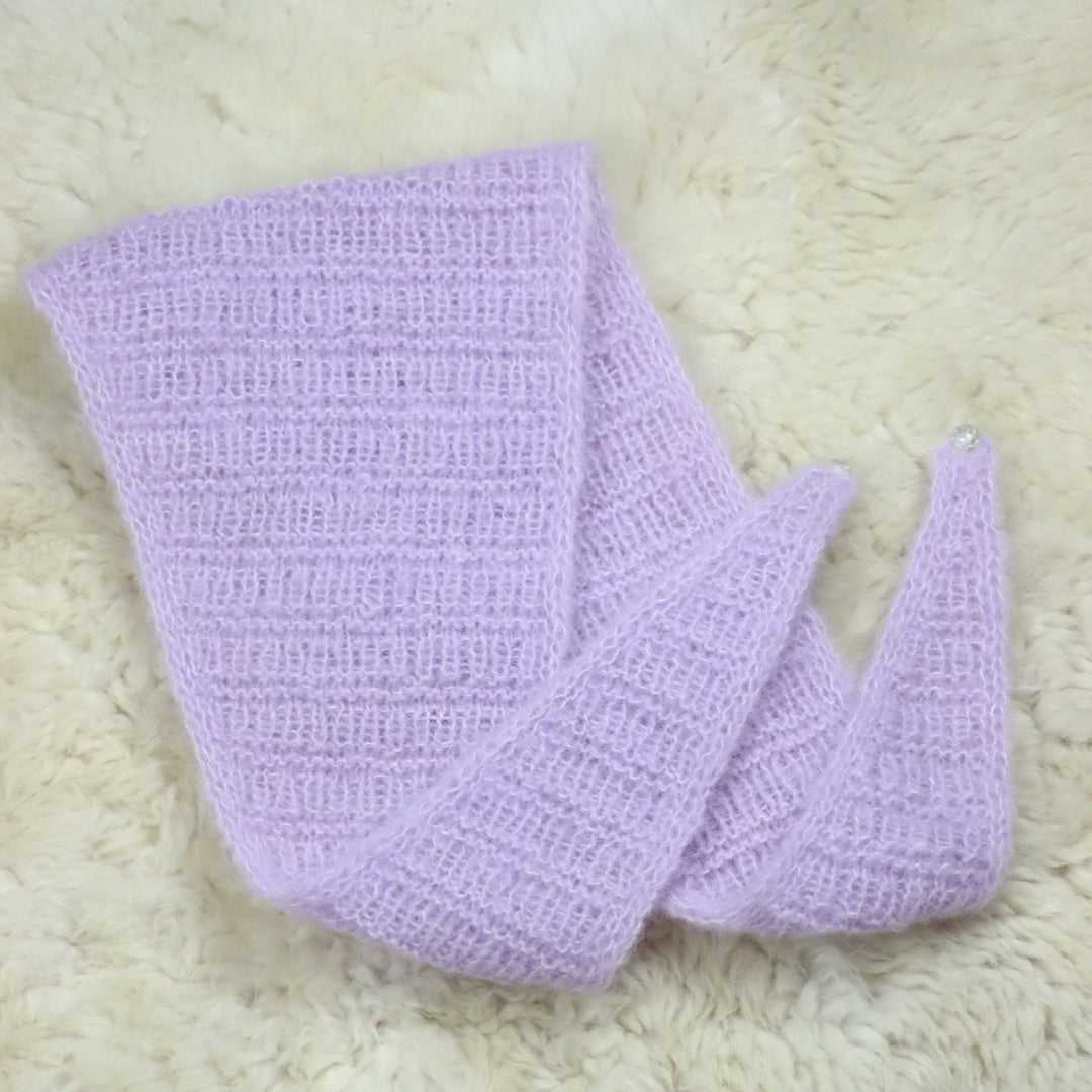 Light alpaca wool scarf with silk