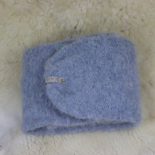 Load image into Gallery viewer, Soft scarf with alpaca wool
