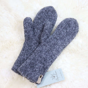 Women's thick mittens