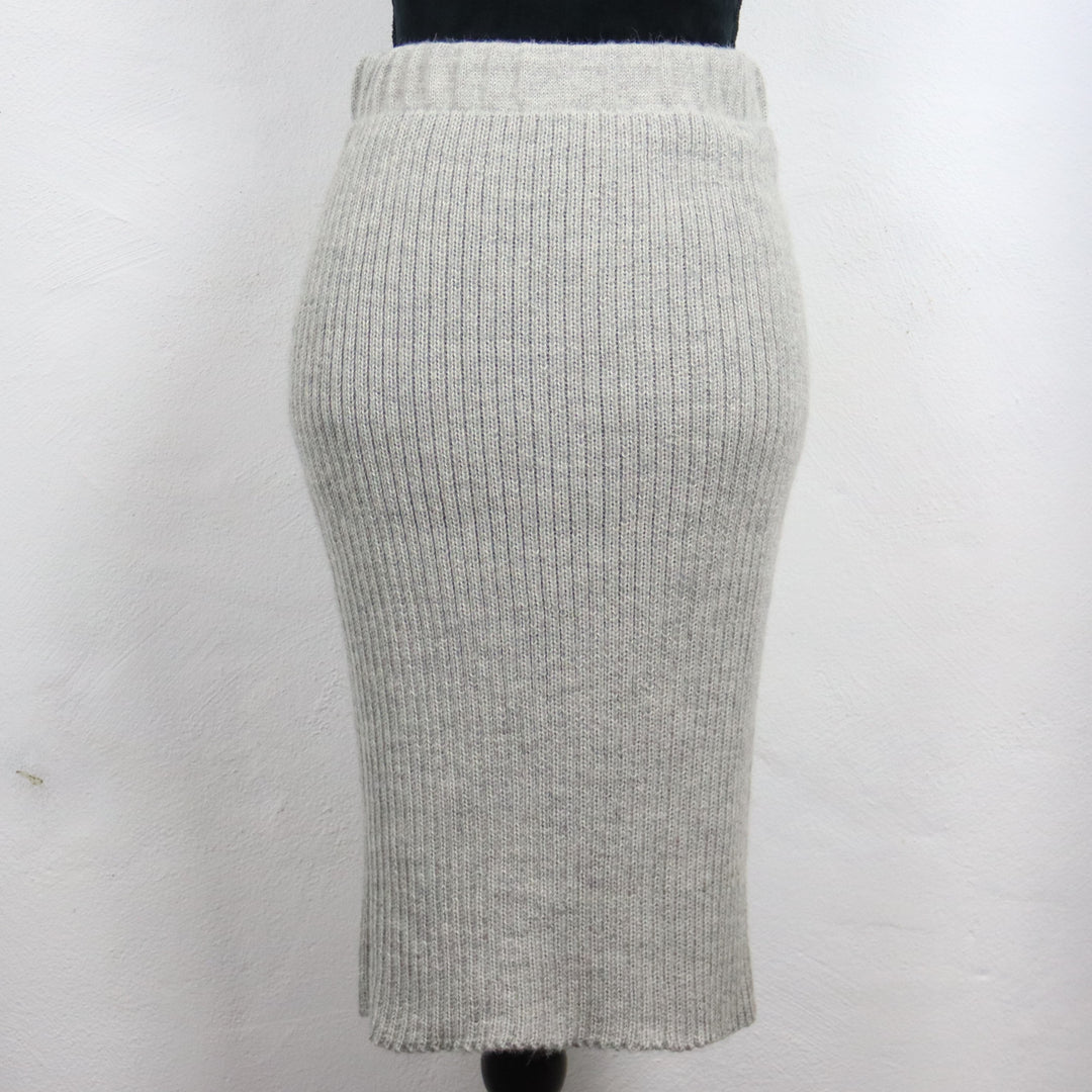 Short ribbed skirt