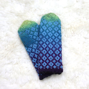 Patterned mittens for children (2-3 years)