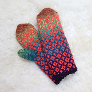 Patterned mittens for children (4-6 years)