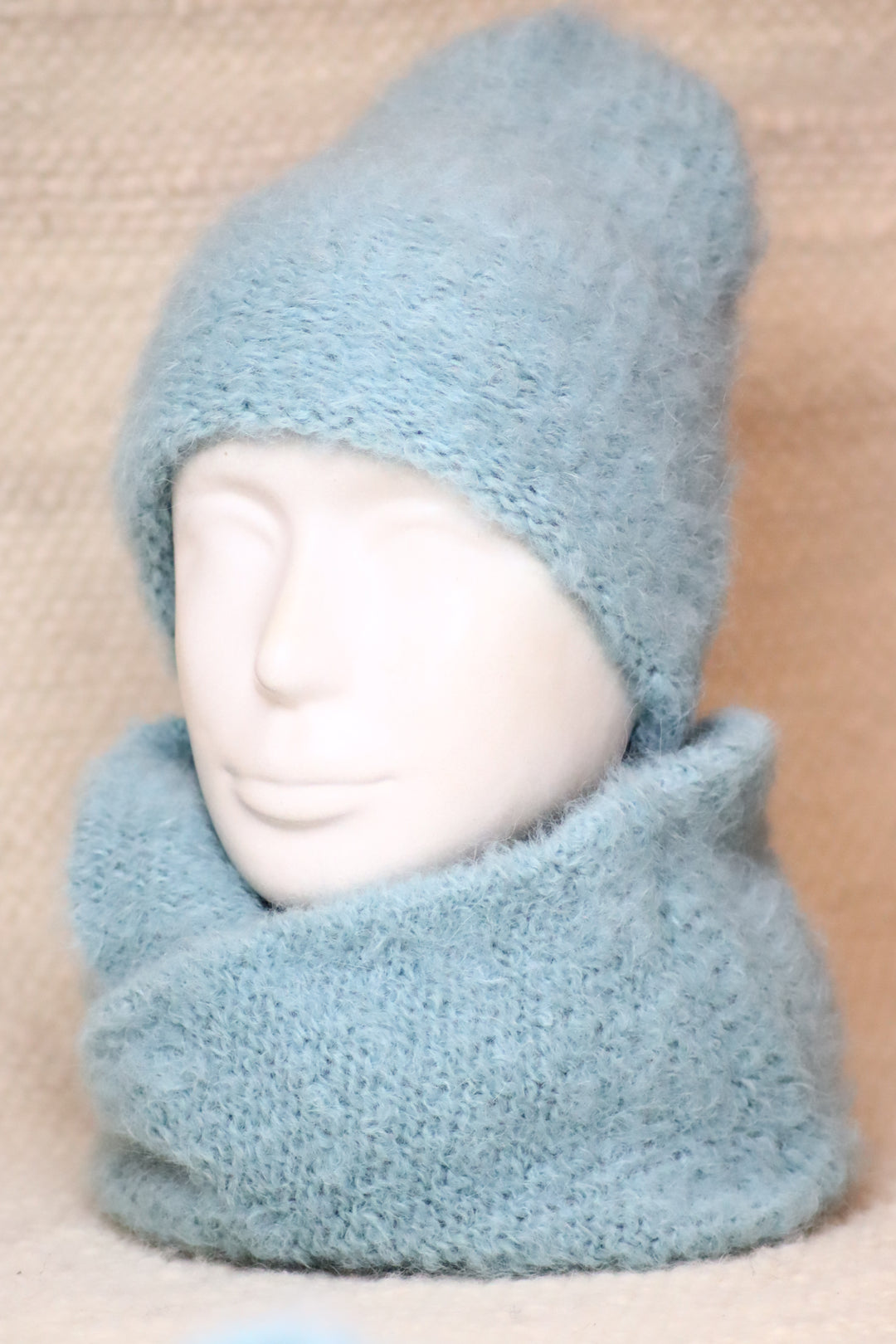 Soft alpaca wool infinity scarf - Puffy