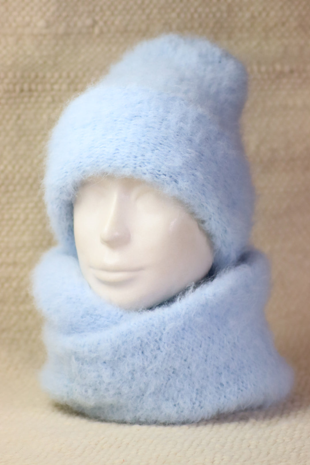 Soft alpaca wool infinity scarf - Puffy