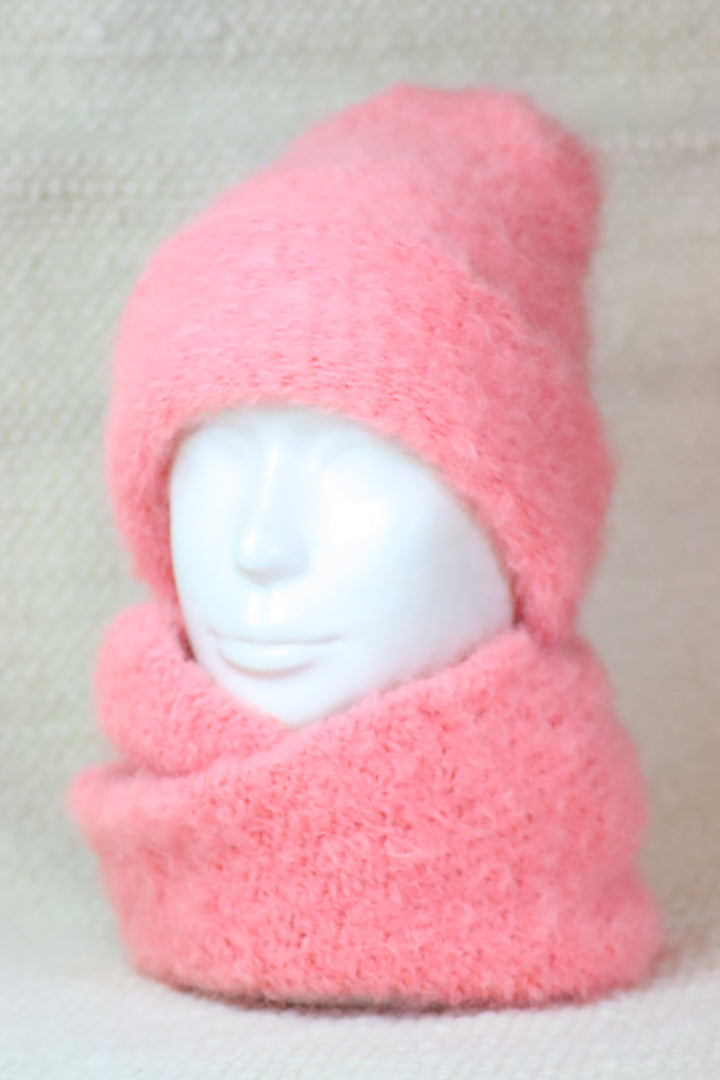 Soft alpaca wool infinity scarf - Puffy