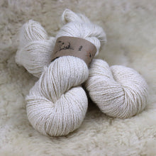 Load image into Gallery viewer, 100% alpaca wool lace yarn
