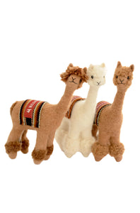 Alpaca figures made of alpaca wool