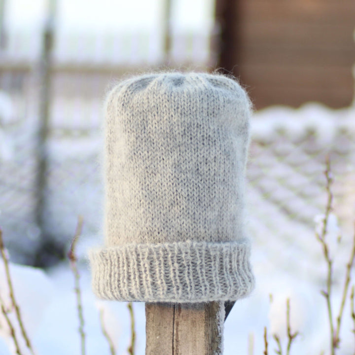 Thinner hat with alpaca wool