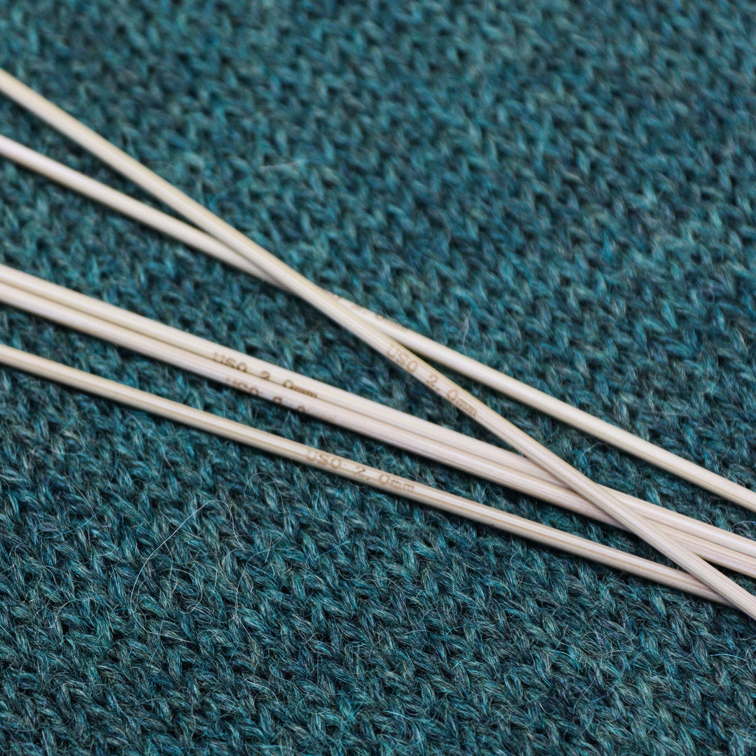 Bamboo knitting needles