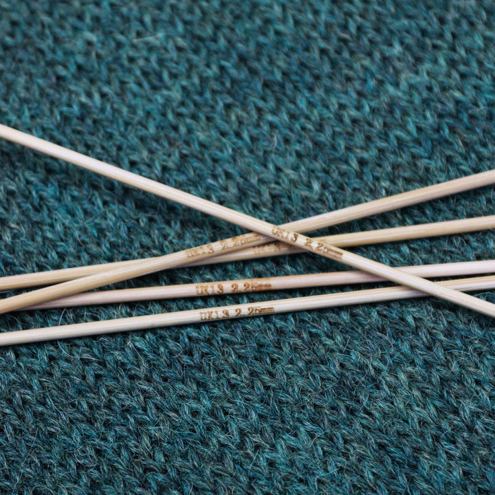 Bamboo knitting needles