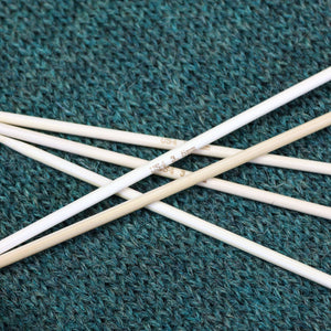 Bamboo knitting needles