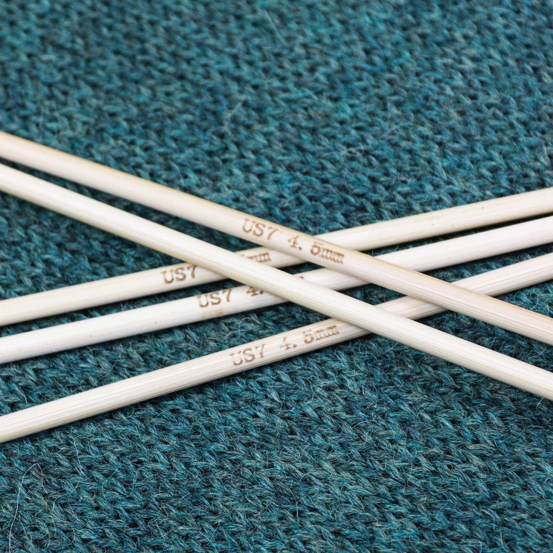 Bamboo knitting needles