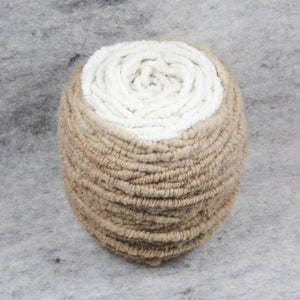 Carpet yarn (100% alpaca)