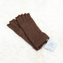Load image into Gallery viewer, Men&#39;s fingerless gloves
