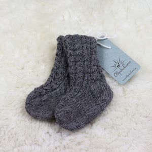 Baby socks with lace rib pattern