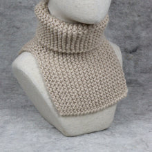 Load image into Gallery viewer, Baby alpaca wool scarf

