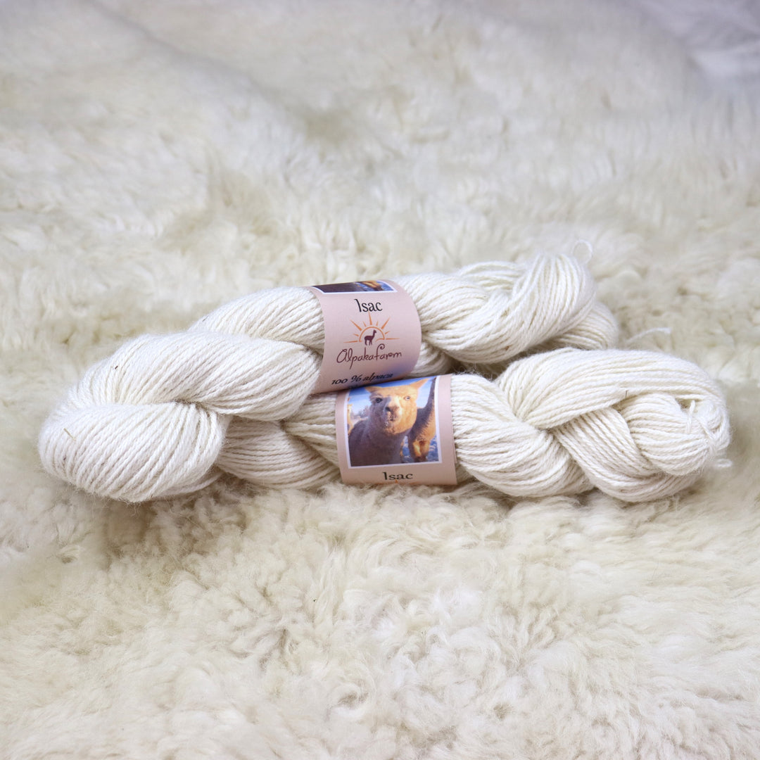Farm yarn: 100% alpaca