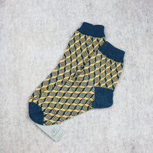 Load image into Gallery viewer, Men&#39;s socks with alpaca wool
