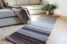Load image into Gallery viewer, Alpaca and wool mix rug
