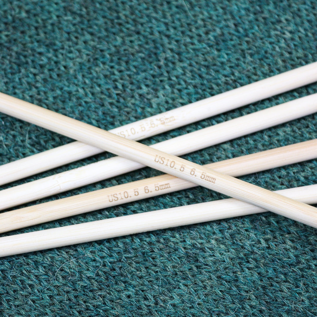 Bamboo knitting needles